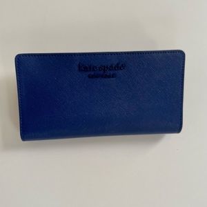 Brand new beautiful blue Kate Spade wallet